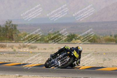 media/Oct-08-2023-CVMA (Sun) [[dbfe88ae3c]]/Race 5 Amateur Supersport Open/